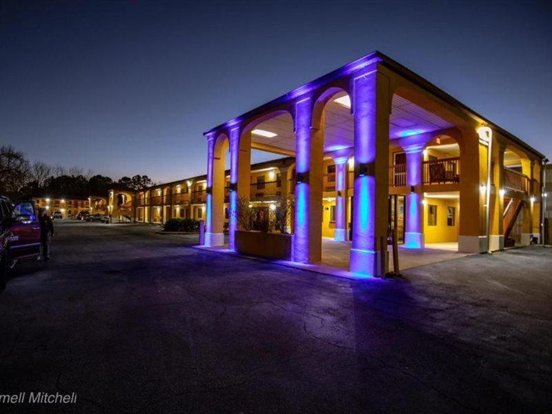 Days Inn By Wyndham オペライカ エクステリア 写真